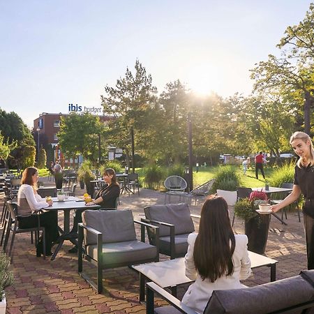 Novotel Wroclaw City Kültér fotó