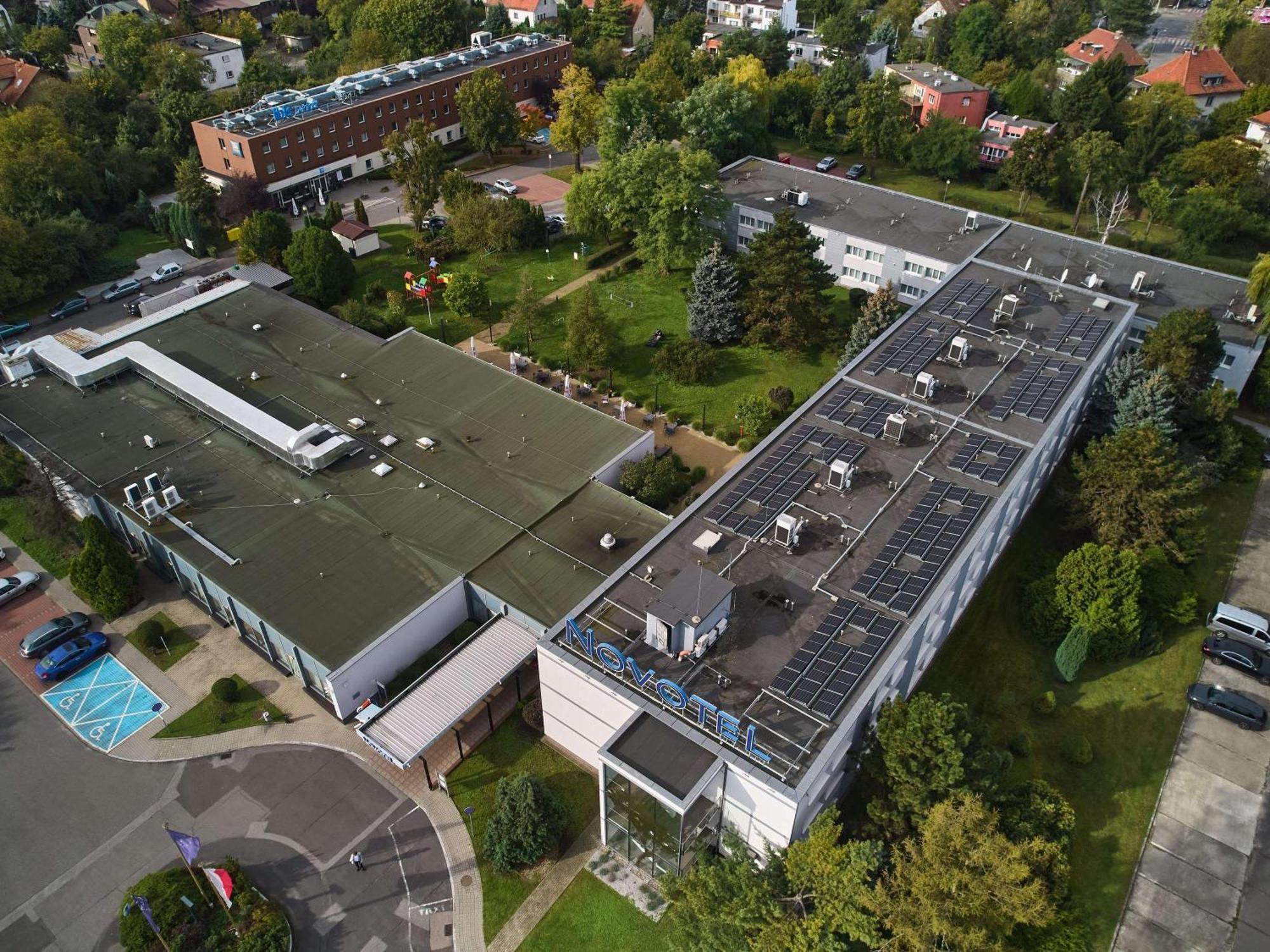 Novotel Wroclaw City Kültér fotó