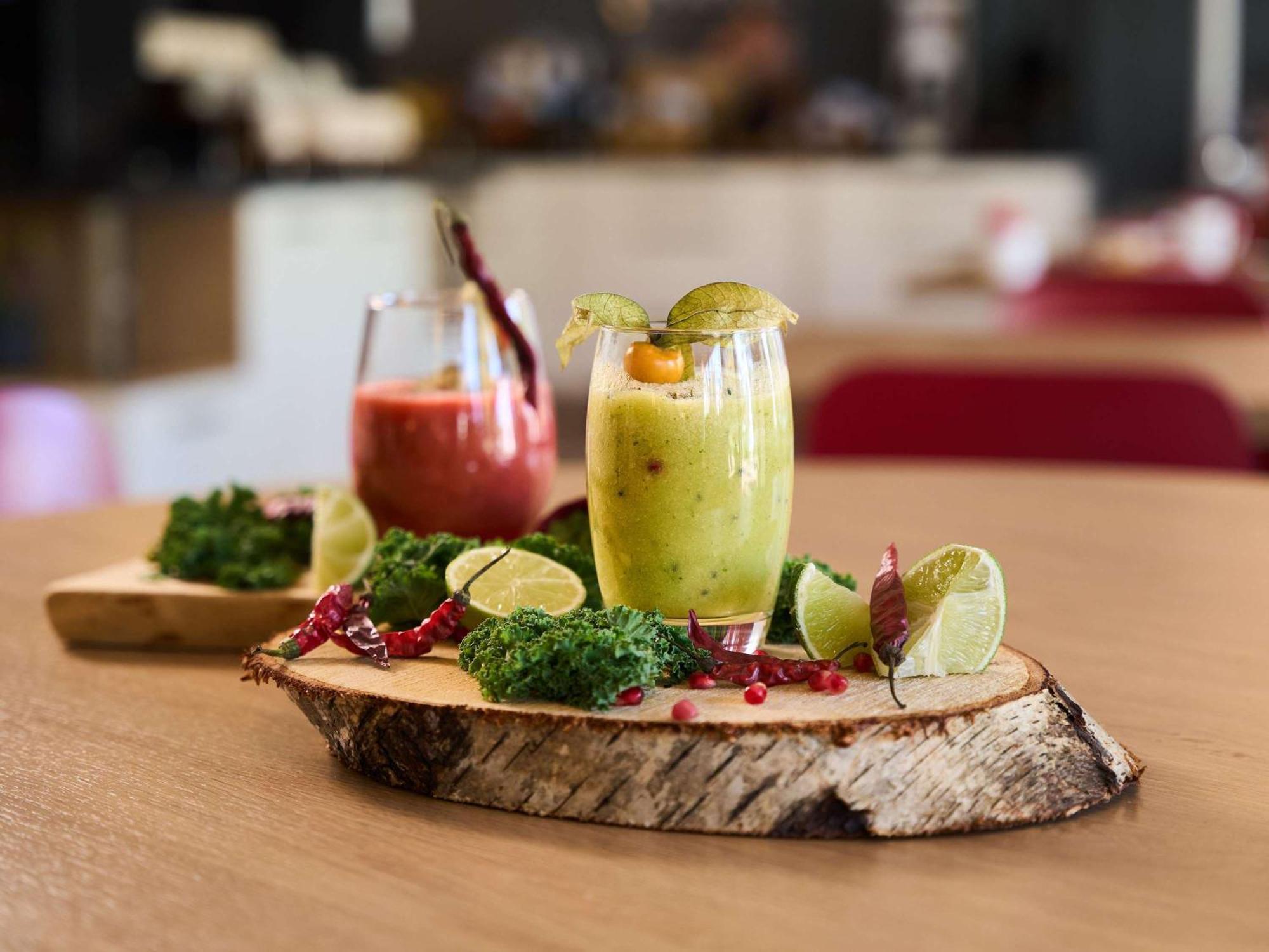 Novotel Wroclaw City Kültér fotó