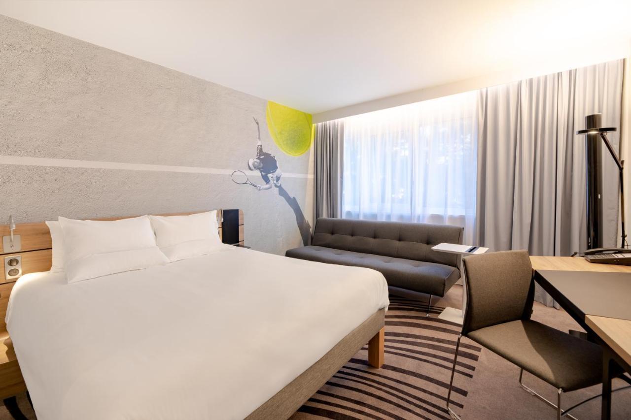 Novotel Wroclaw City Kültér fotó